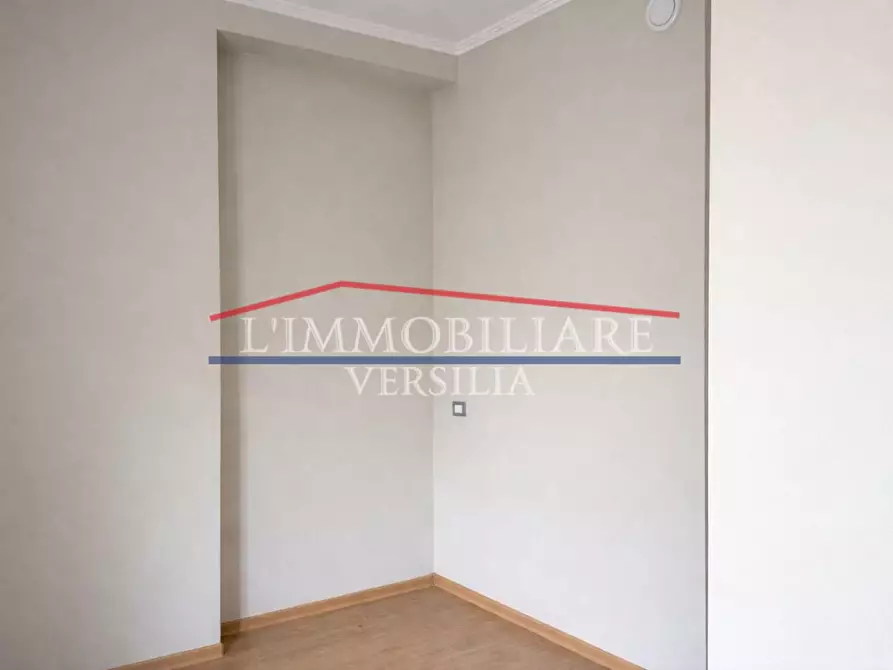 Immagine 32 di Appartamento in vendita  a Massa