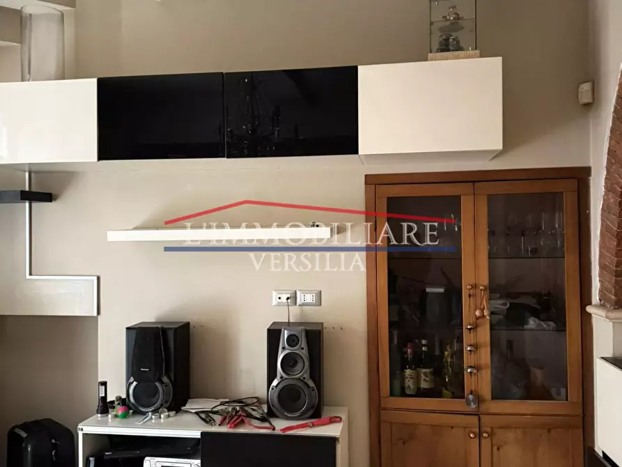 Immagine 21 di Appartamento in vendita  a Massa