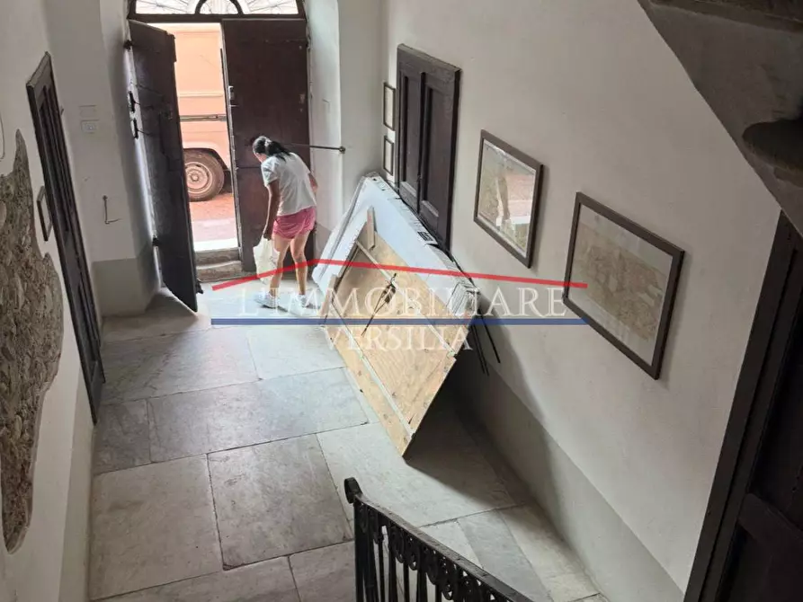 Immagine 4 di Appartamento in vendita  a Massa