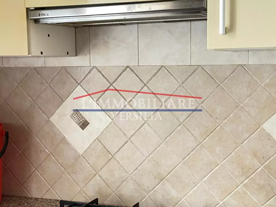 Immagine 17 di Appartamento in vendita  a Massa