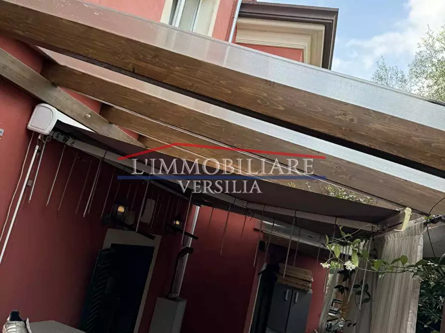 Immagine 5 di Appartamento in vendita  a Massa