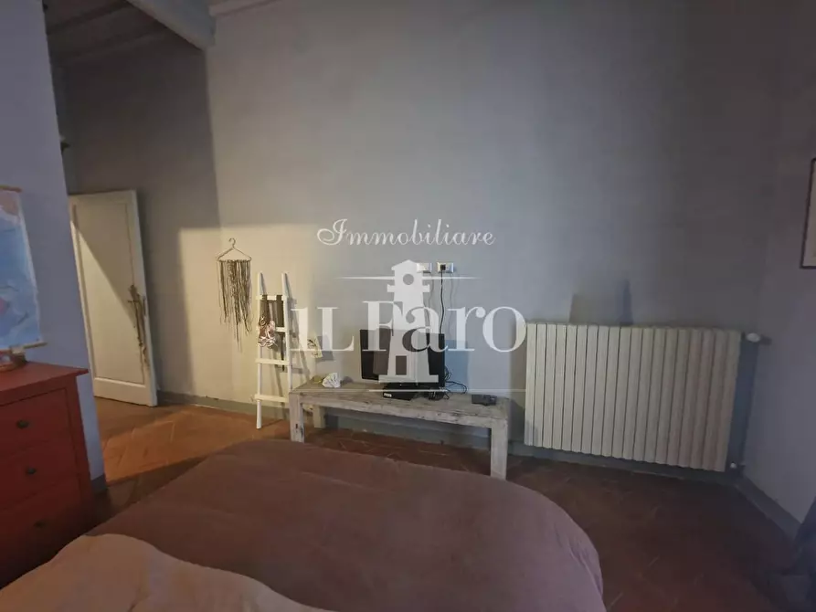 Immagine 31 di Terratetto in vendita  a Campi Bisenzio