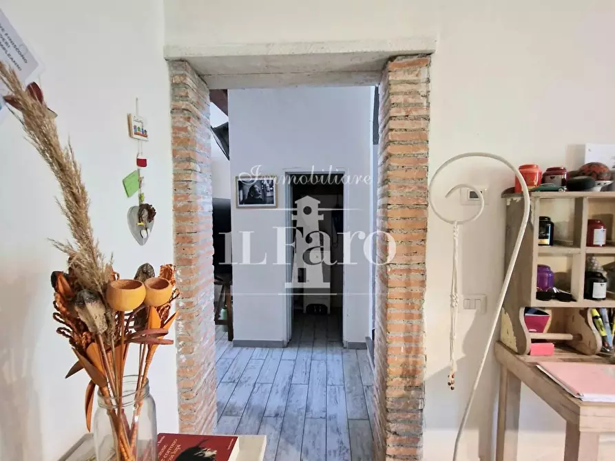 Immagine 13 di Terratetto in vendita  a Campi Bisenzio