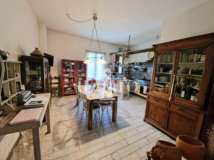 Immagine 15 di Terratetto in vendita  a Campi Bisenzio