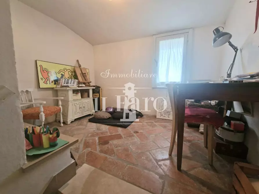 Immagine 23 di Terratetto in vendita  a Campi Bisenzio