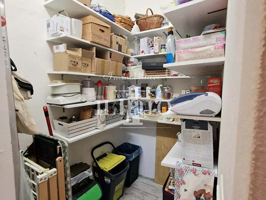 Immagine 24 di Terratetto in vendita  a Campi Bisenzio