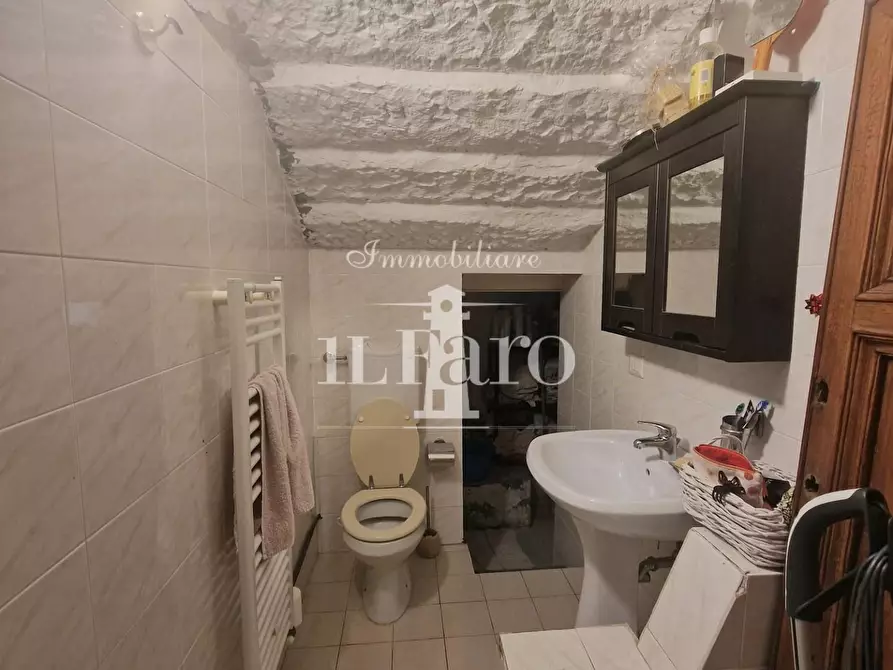 Immagine 50 di Terratetto in vendita  a Campi Bisenzio