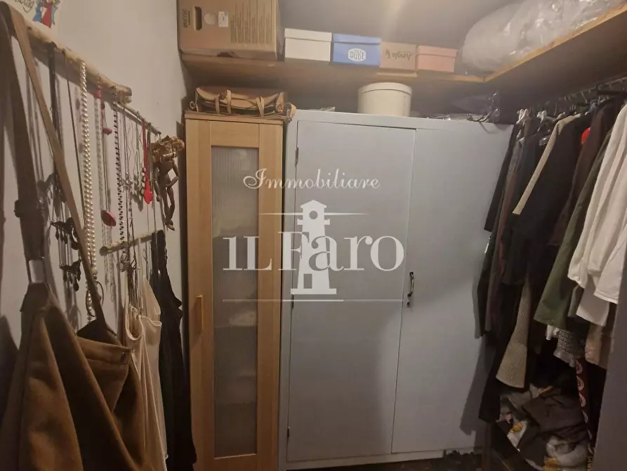 Immagine 35 di Terratetto in vendita  a Campi Bisenzio