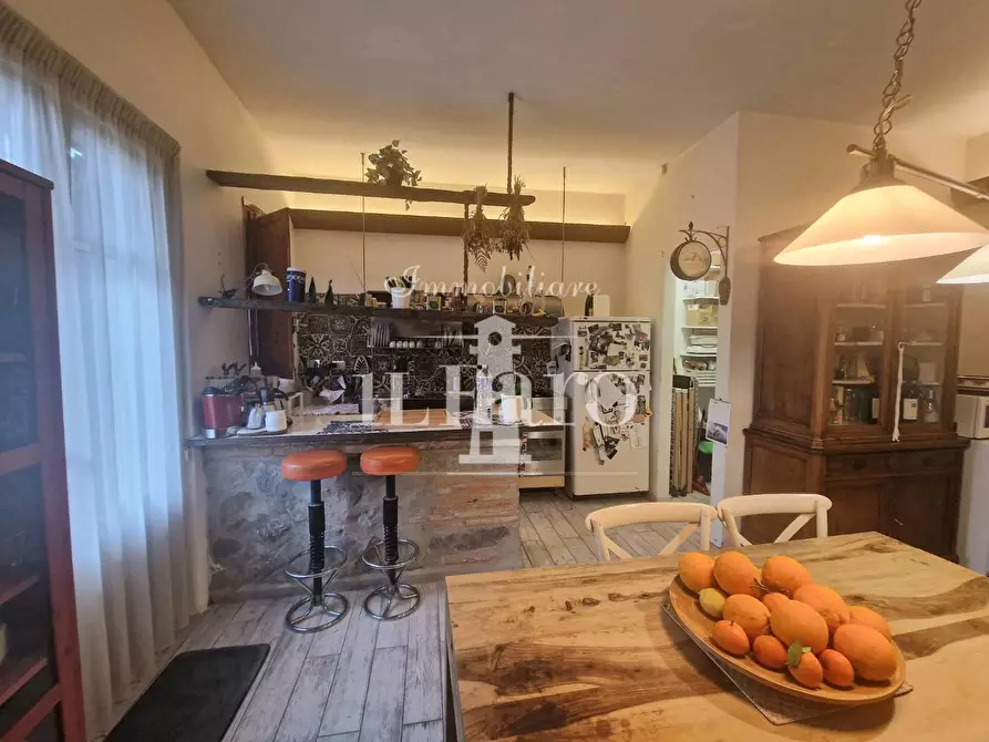 Immagine 10 di Terratetto in vendita  a Campi Bisenzio