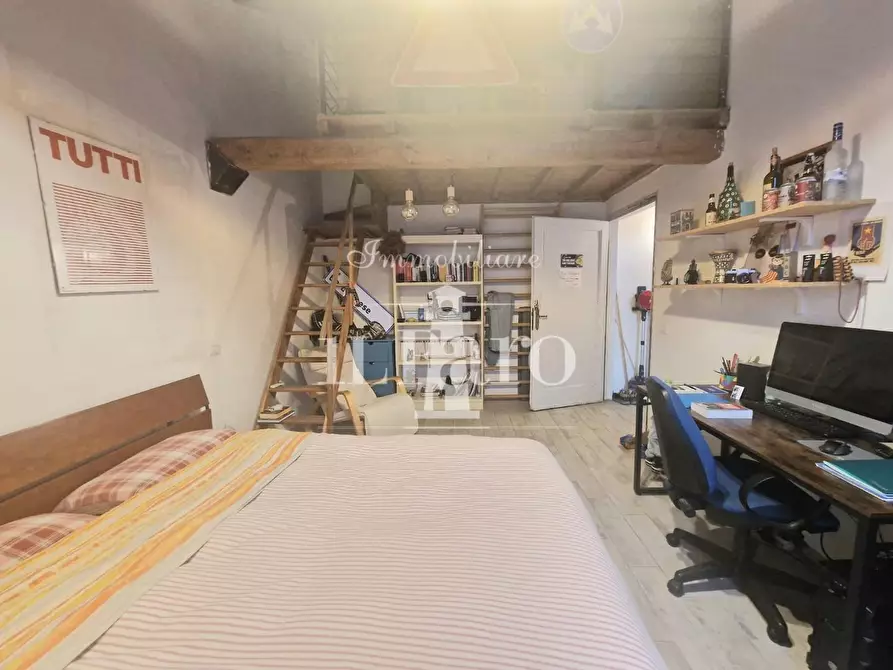 Immagine 40 di Terratetto in vendita  a Campi Bisenzio