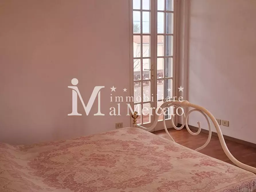 Immagine 24 di Casa bifamiliare in vendita  a Viareggio