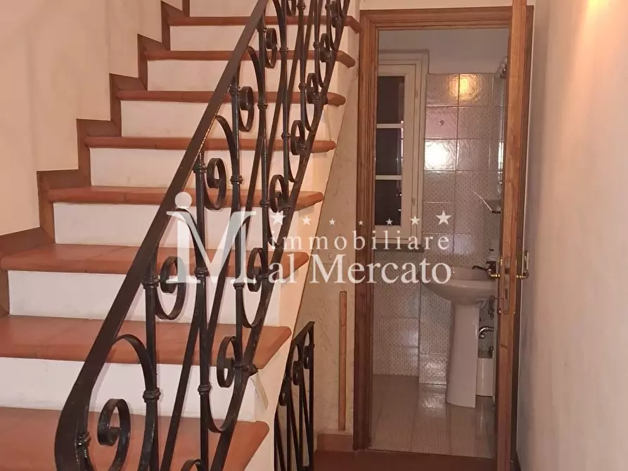 Immagine 15 di Casa bifamiliare in vendita  a Viareggio