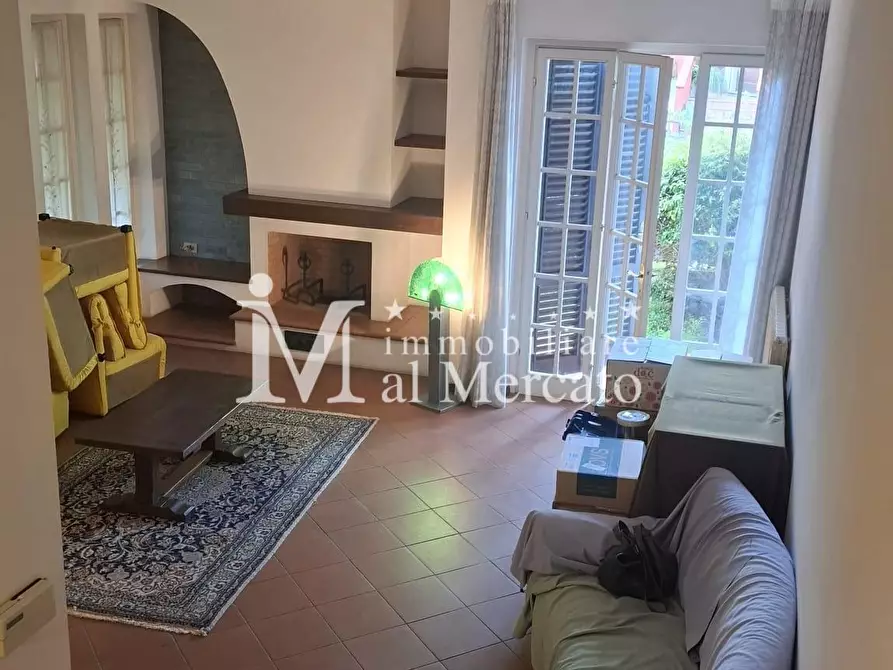 Immagine 6 di Casa bifamiliare in vendita  a Viareggio