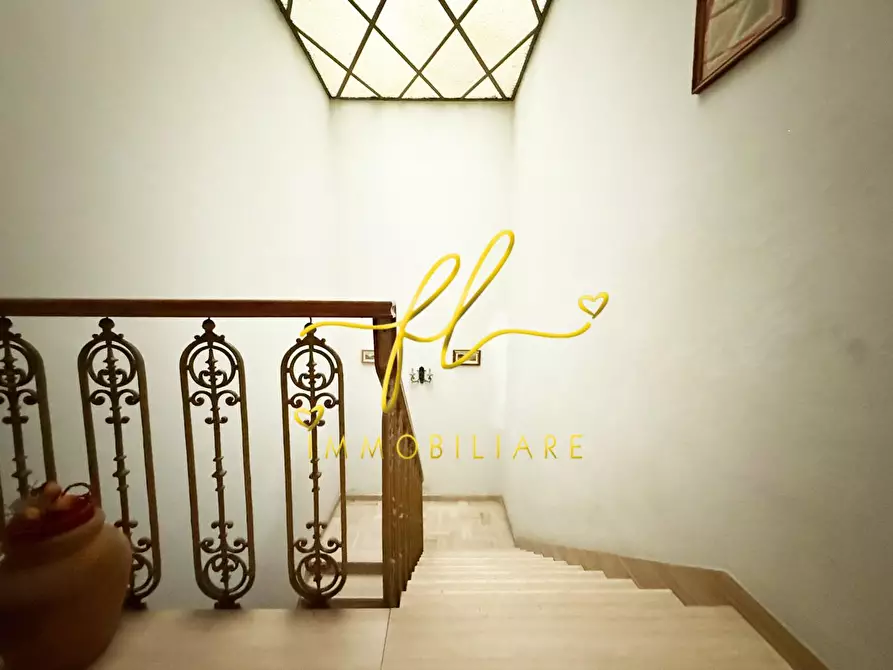 Immagine 18 di Villa in vendita  a Rosignano Marittimo