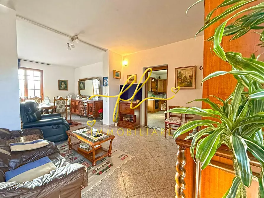 Immagine 33 di Villa in vendita  a Rosignano Marittimo