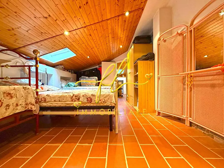 Immagine 9 di Villa in vendita  a Rosignano Marittimo