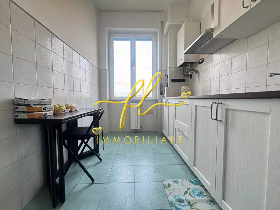 Immagine 7 di Appartamento in vendita  a Livorno