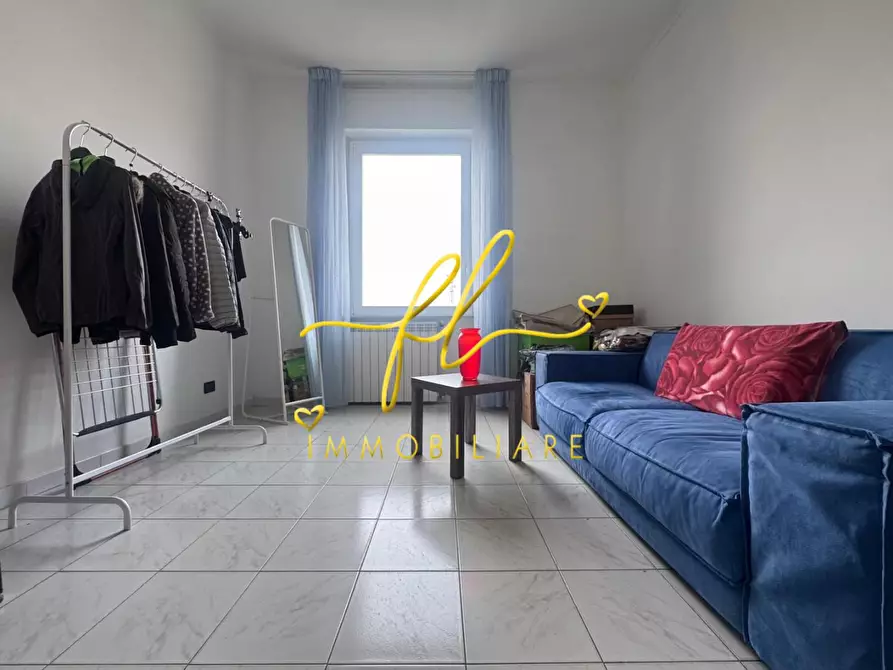 Immagine 3 di Appartamento in vendita  a Livorno