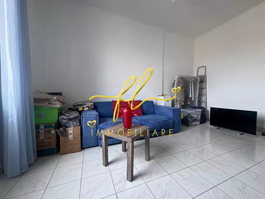 Immagine 2 di Appartamento in vendita  a Livorno