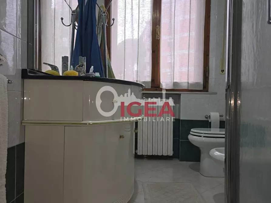 Immagine 39 di Appartamento in vendita  a Siena