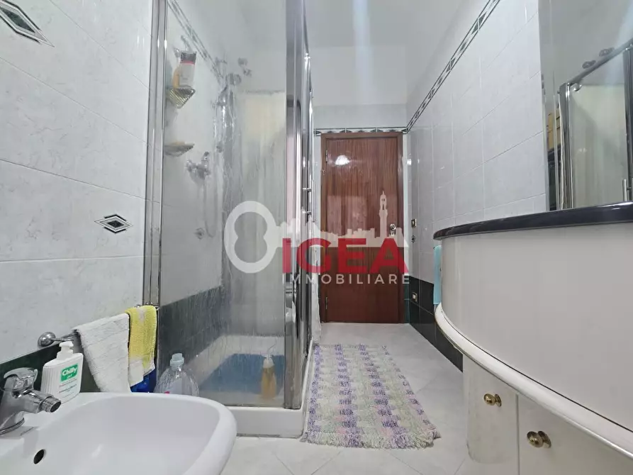 Immagine 35 di Appartamento in vendita  a Siena