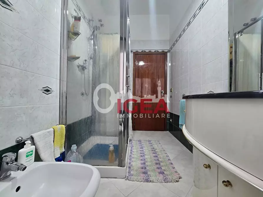 Immagine 37 di Appartamento in vendita  a Siena