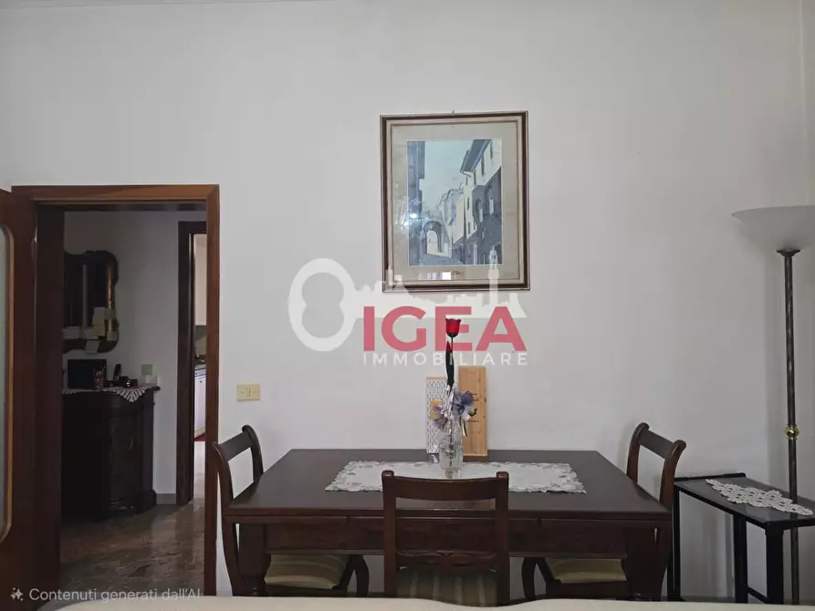 Immagine 21 di Appartamento in vendita  a Siena