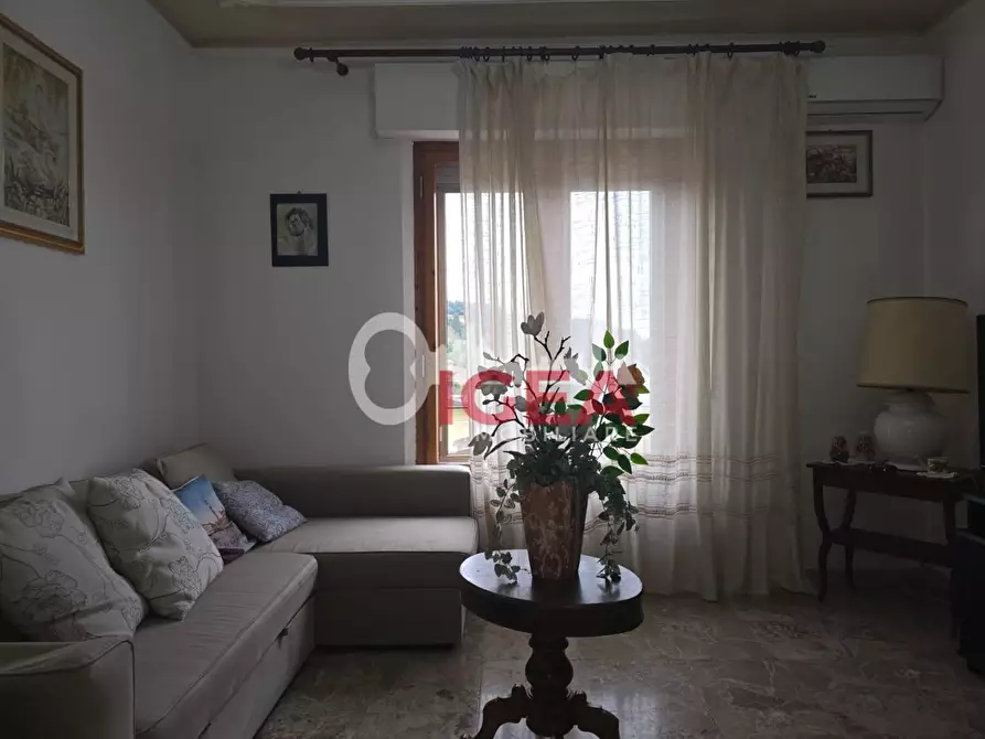 Immagine 18 di Appartamento in vendita  a Siena