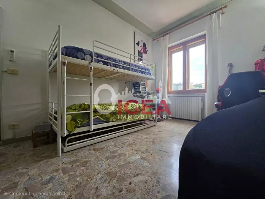 Immagine 34 di Appartamento in vendita  a Siena