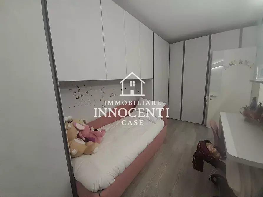 Immagine 12 di Appartamento in vendita  a Massa