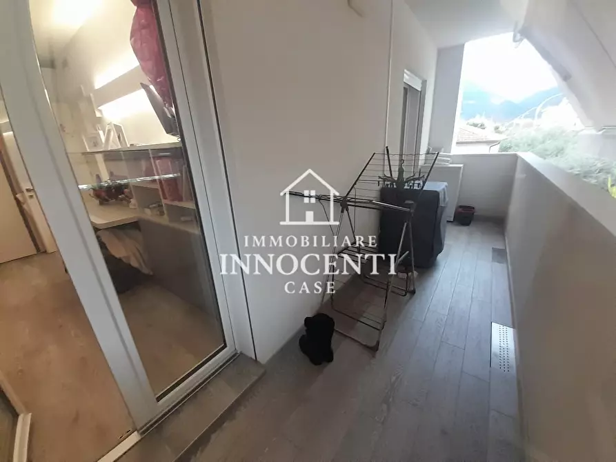 Immagine 11 di Appartamento in vendita  a Massa