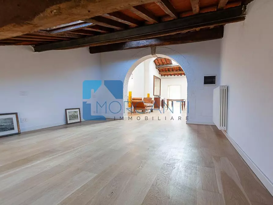 Immagine 9 di Appartamento in vendita  a Pietrasanta