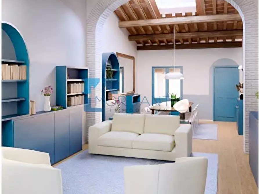 Immagine 1 di Appartamento in vendita  a Pietrasanta