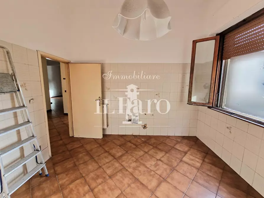 Immagine 12 di Appartamento in vendita  a Signa