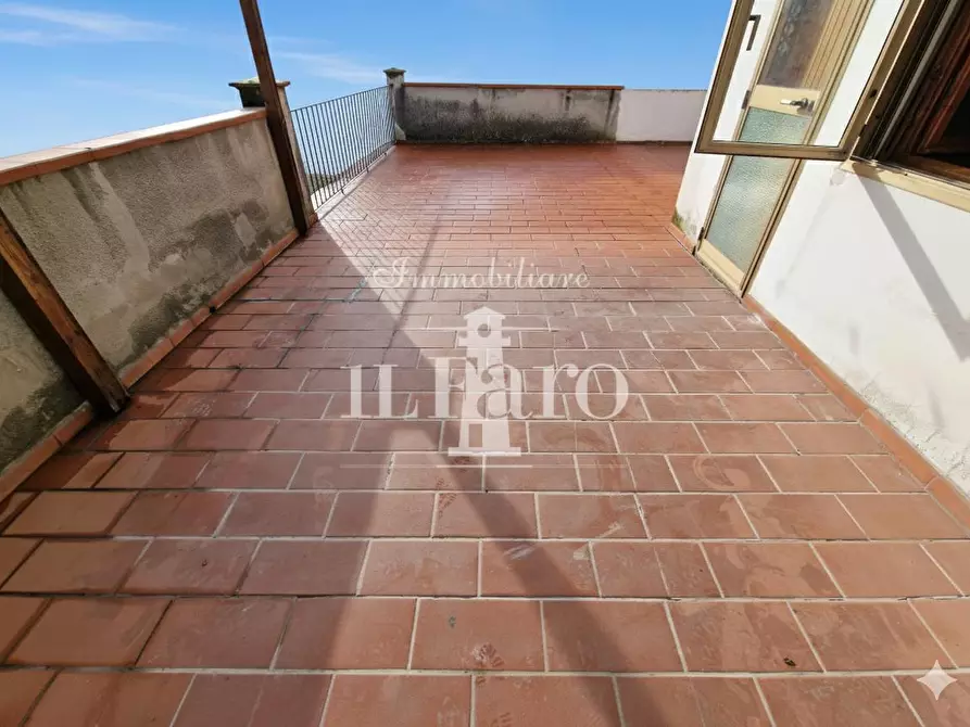 Immagine 32 di Appartamento in vendita  a Signa