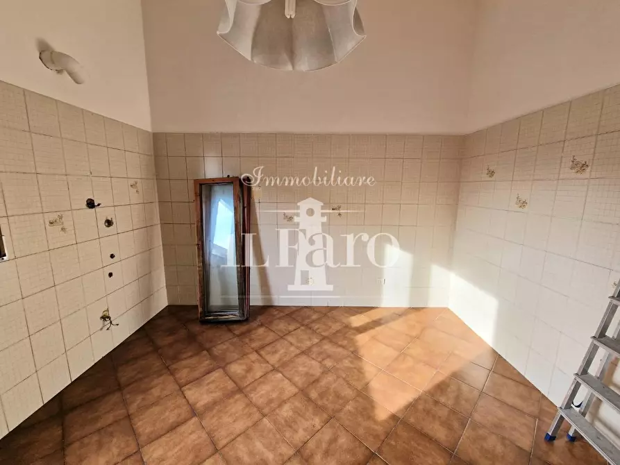 Immagine 11 di Appartamento in vendita  a Signa