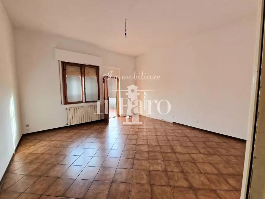 Immagine 23 di Appartamento in vendita  a Signa