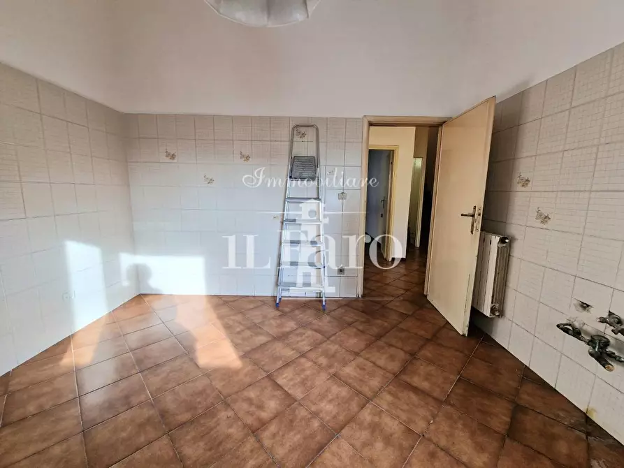 Immagine 14 di Appartamento in vendita  a Signa