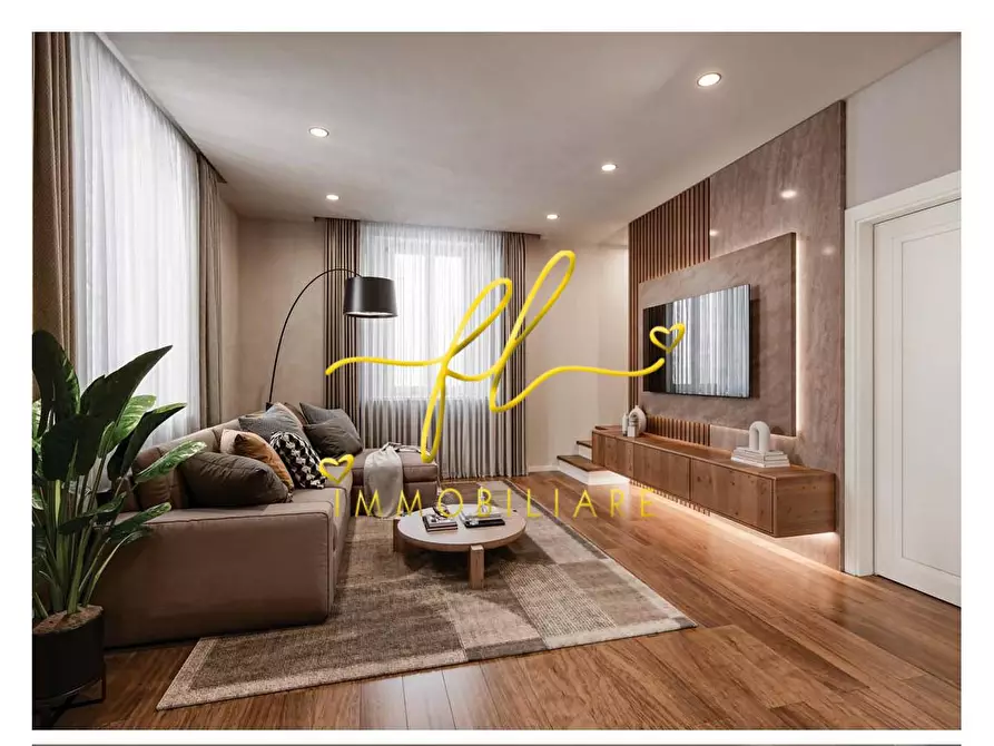 Immagine 1 di Appartamento in vendita  a Cecina