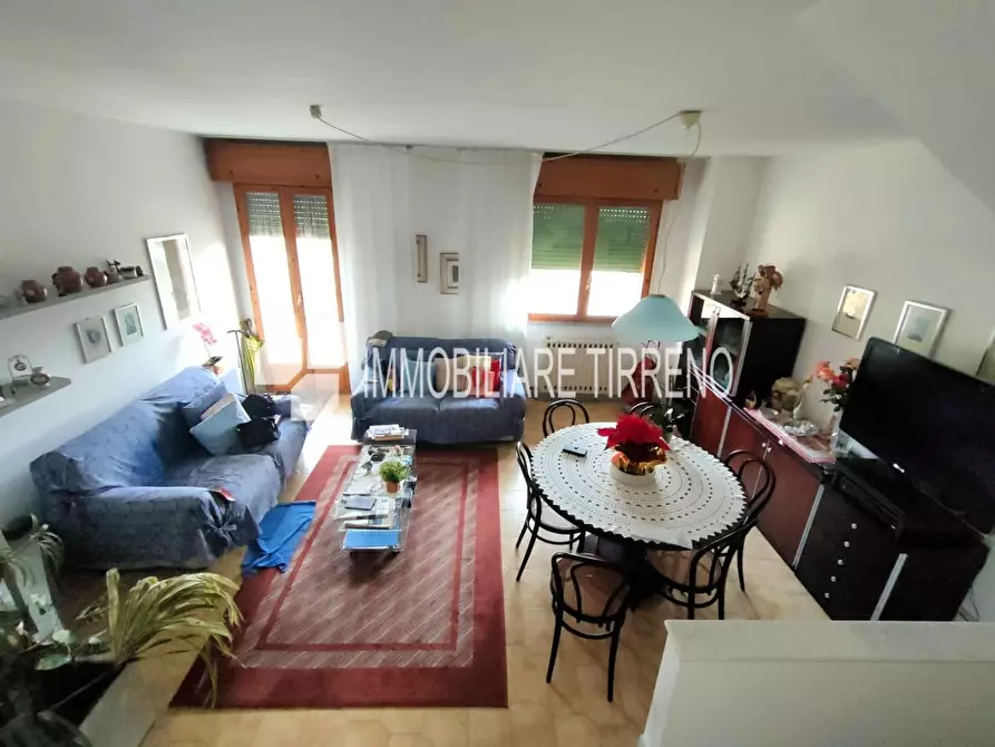 Immagine 4 di Villetta a schiera in vendita  a Massa