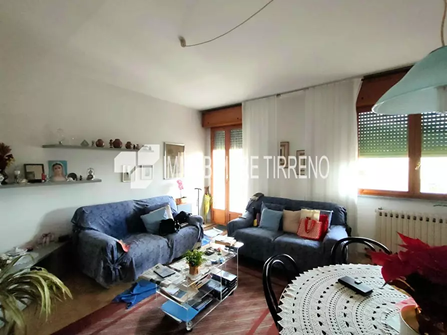 Immagine 18 di Villetta a schiera in vendita  a Massa