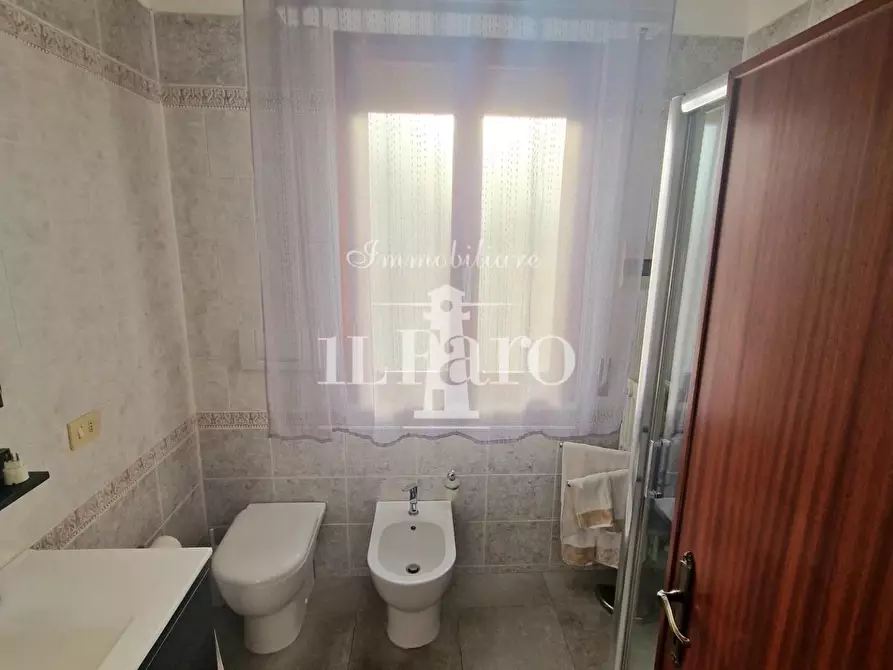 Immagine 31 di Villetta a schiera in vendita  a Signa