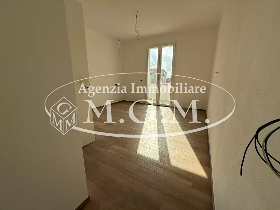 Immagine 36 di Casa trifamiliare in vendita  a Calcinaia