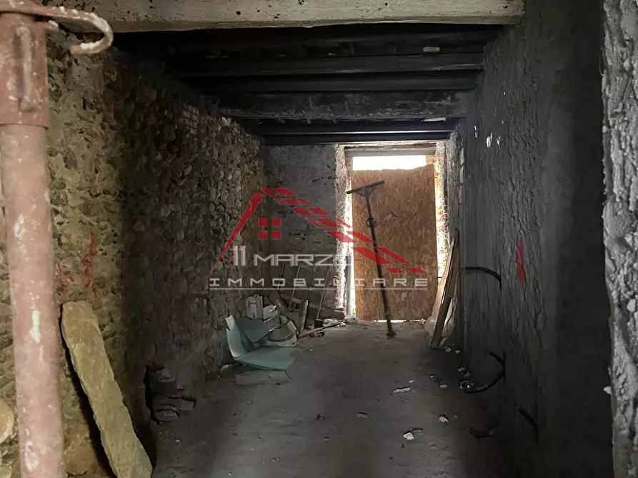 Immagine 18 di Appartamento in vendita  a Massa