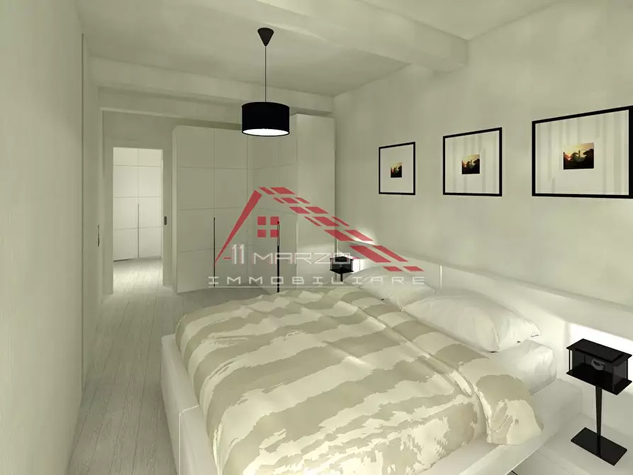 Immagine 10 di Appartamento in vendita  a Massa