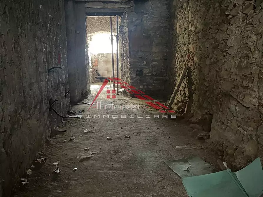 Immagine 21 di Appartamento in vendita  a Massa