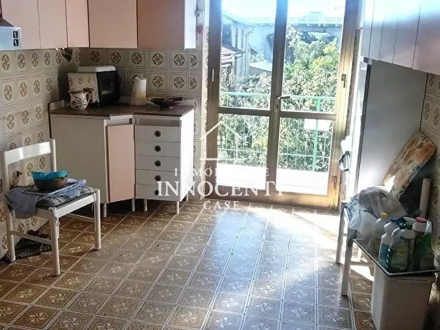 Immagine 4 di Appartamento in vendita  a Massa