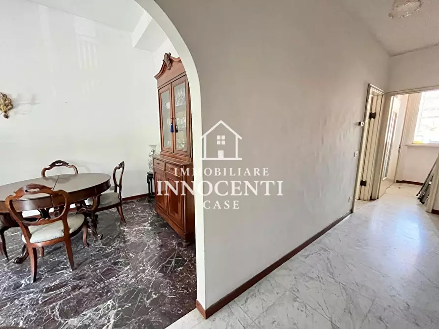 Immagine 22 di Appartamento in vendita  a Massa