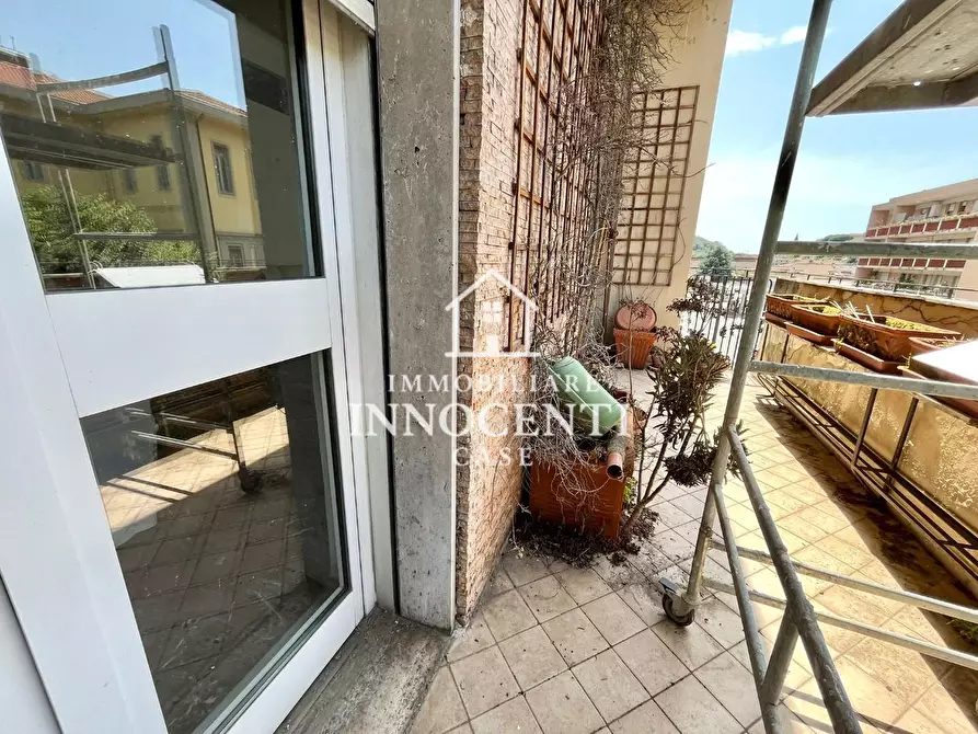 Immagine 7 di Appartamento in vendita  a Massa