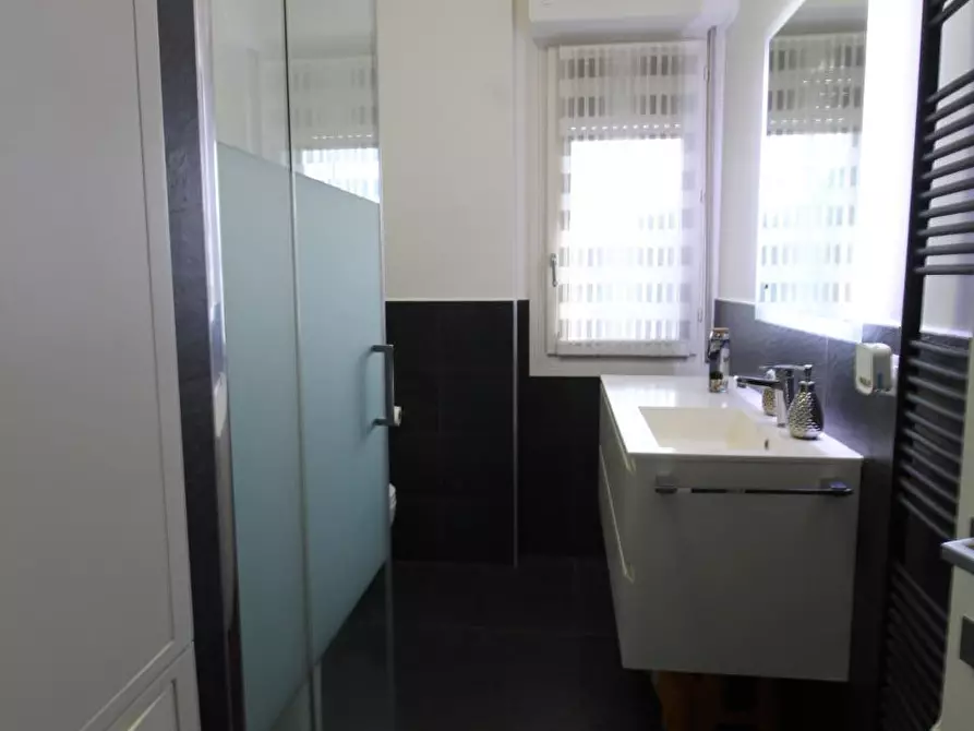 Immagine 17 di Appartamento in vendita  a Colle Di Val D'elsa